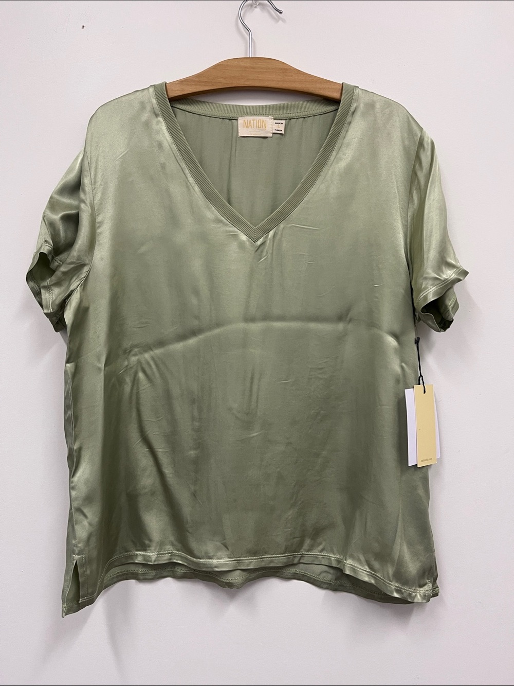 NWT Nation LTD Olive Green Satin V-Neck Women's Top size L
